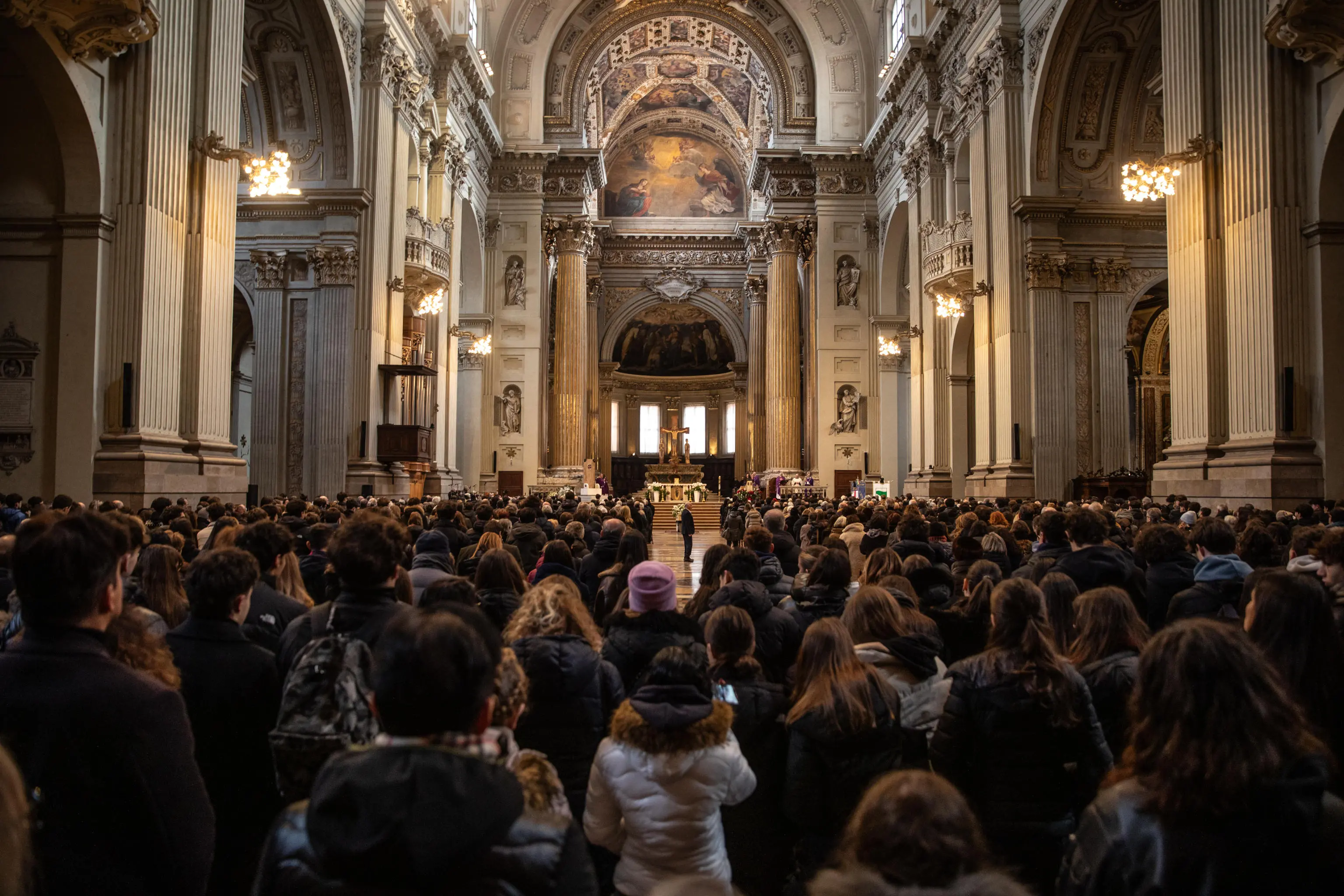 I funerali dei ragazzi italiani morti a Crans-Montana