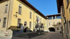 Il municipio di Rovato - © www.giornaledibrescia.it