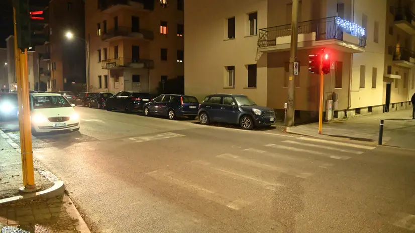 L'incrocio dell'incidente di via Montello - Foto Gabriele Strada/Neg © www.giornaledibrescia.it