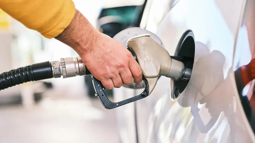 Fare rifornimento di gasolio è diventato più caro