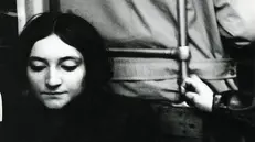 Lisetta Carmi, Metropolitain Paris, 1965 © Martini & Ronchetti courtesy archivio Lisetta Carmi