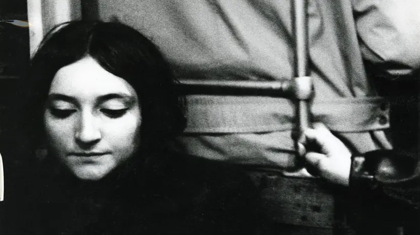 Lisetta Carmi, Metropolitain Paris, 1965 © Martini & Ronchetti courtesy archivio Lisetta Carmi