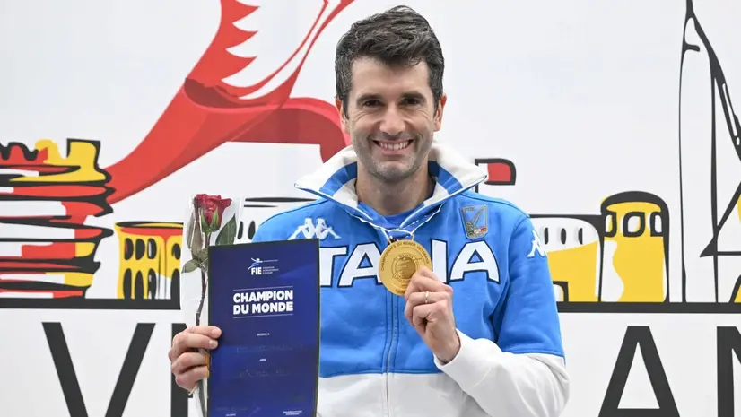 Ugo Balestrieri con la medaglia d'oro - © www.giornaledibrescia.it