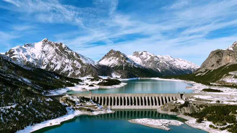 Un bacino idroelettrico in Lombardia