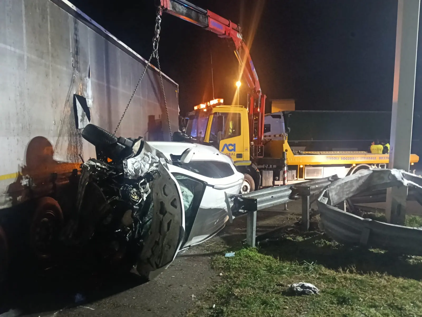 L'incidente in A4 stanotte alle 3