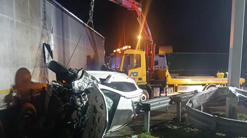 L'incidente in A4 stanotte alle 3