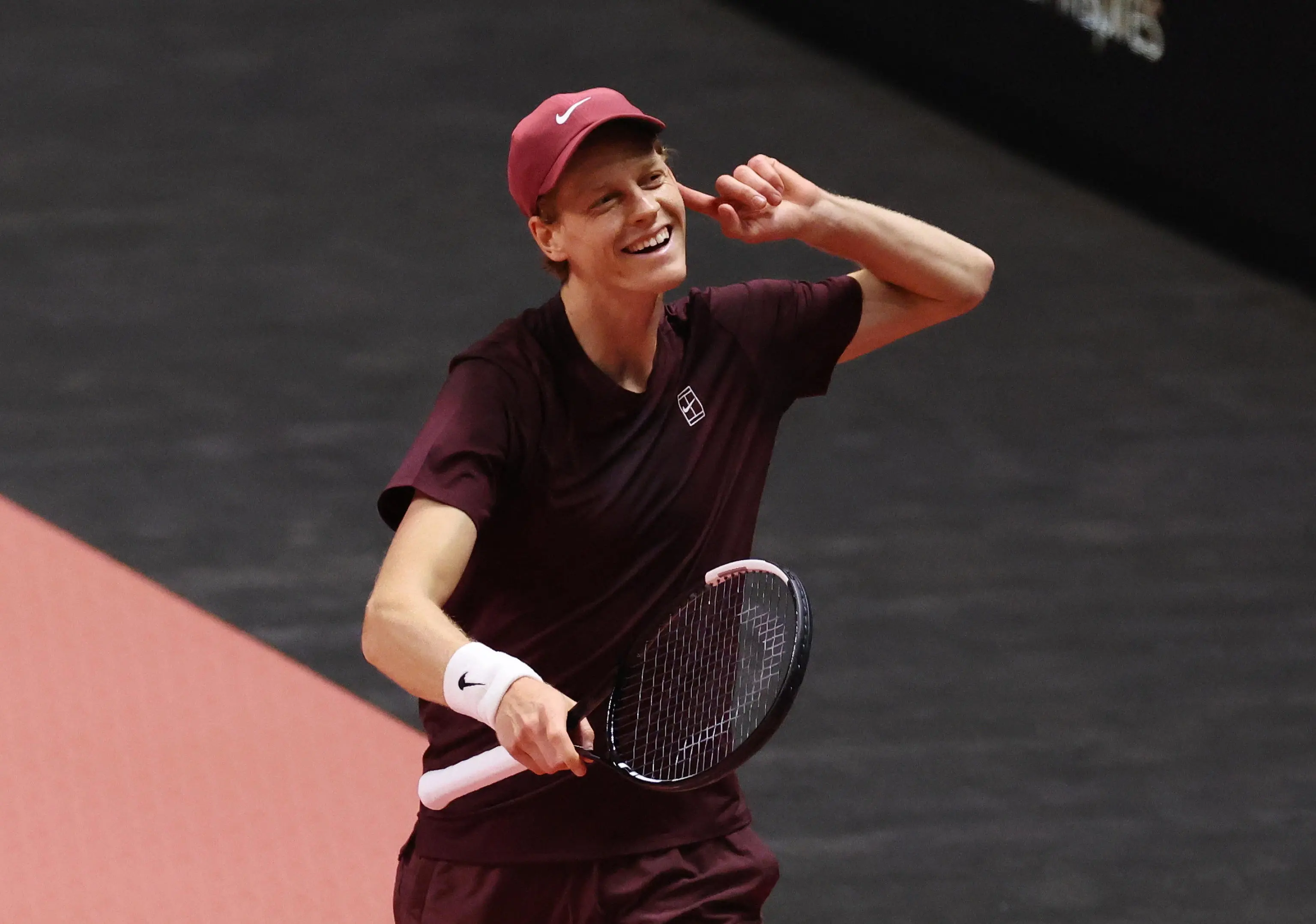 epa12639833 Jannik Sinner of Italy reacts during the Hyundai Card Super Match against Carlos Alcaraz of Spain in Incheon, South Korea, 10 January 2026. EPA/HAN MYUNG-GU