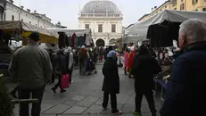Il mercato in piazza Loggia - © www.giornaledibrescia.it