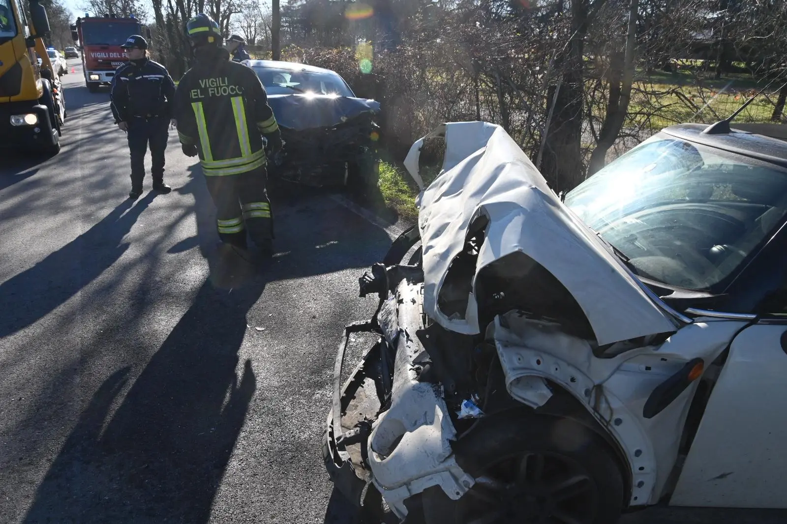 Il frontale a Lonato: i mezzi coinvolti