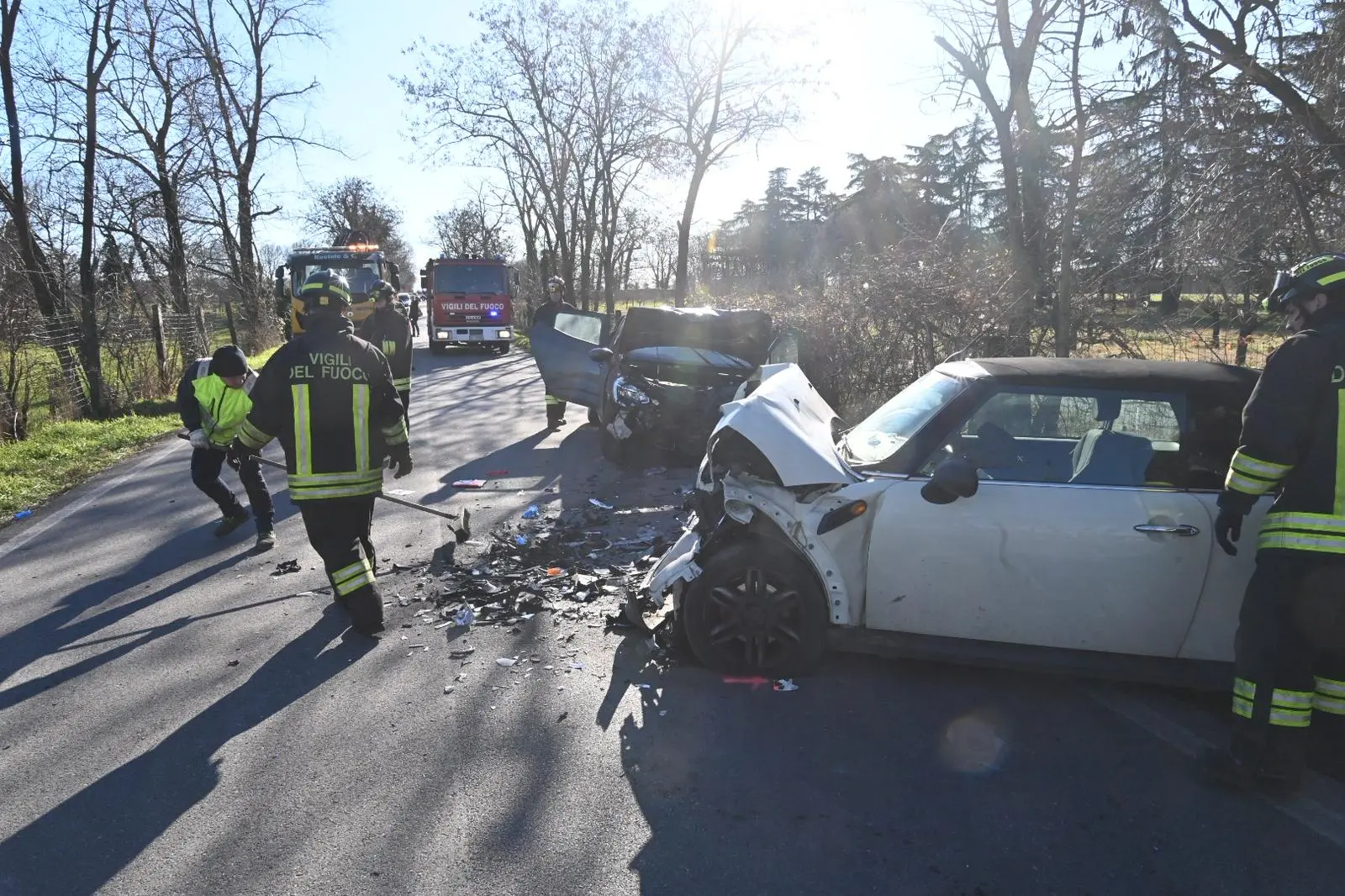 Il frontale a Lonato: i mezzi coinvolti