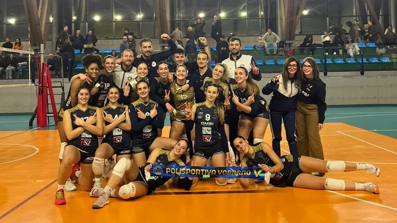 L'esultanza a fine match di Vobarno - © www.giornaledibrescia.it