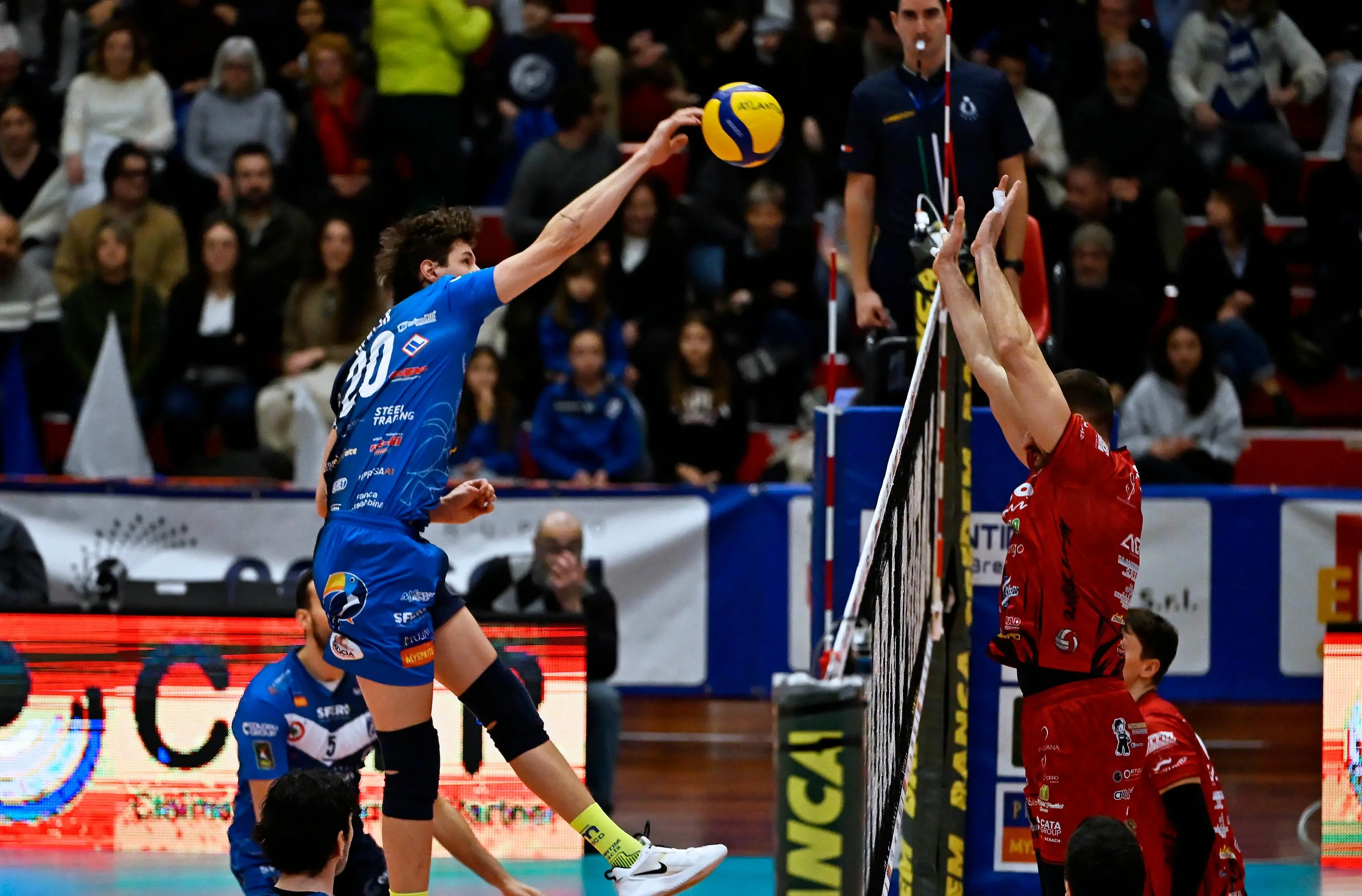 Volley, gli scatti di Consoli-Romeo Sorrento