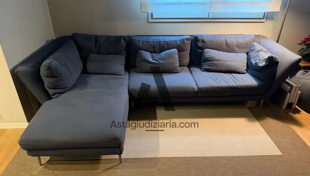 Aste giudiziarie: alcuni oggetti all'asta