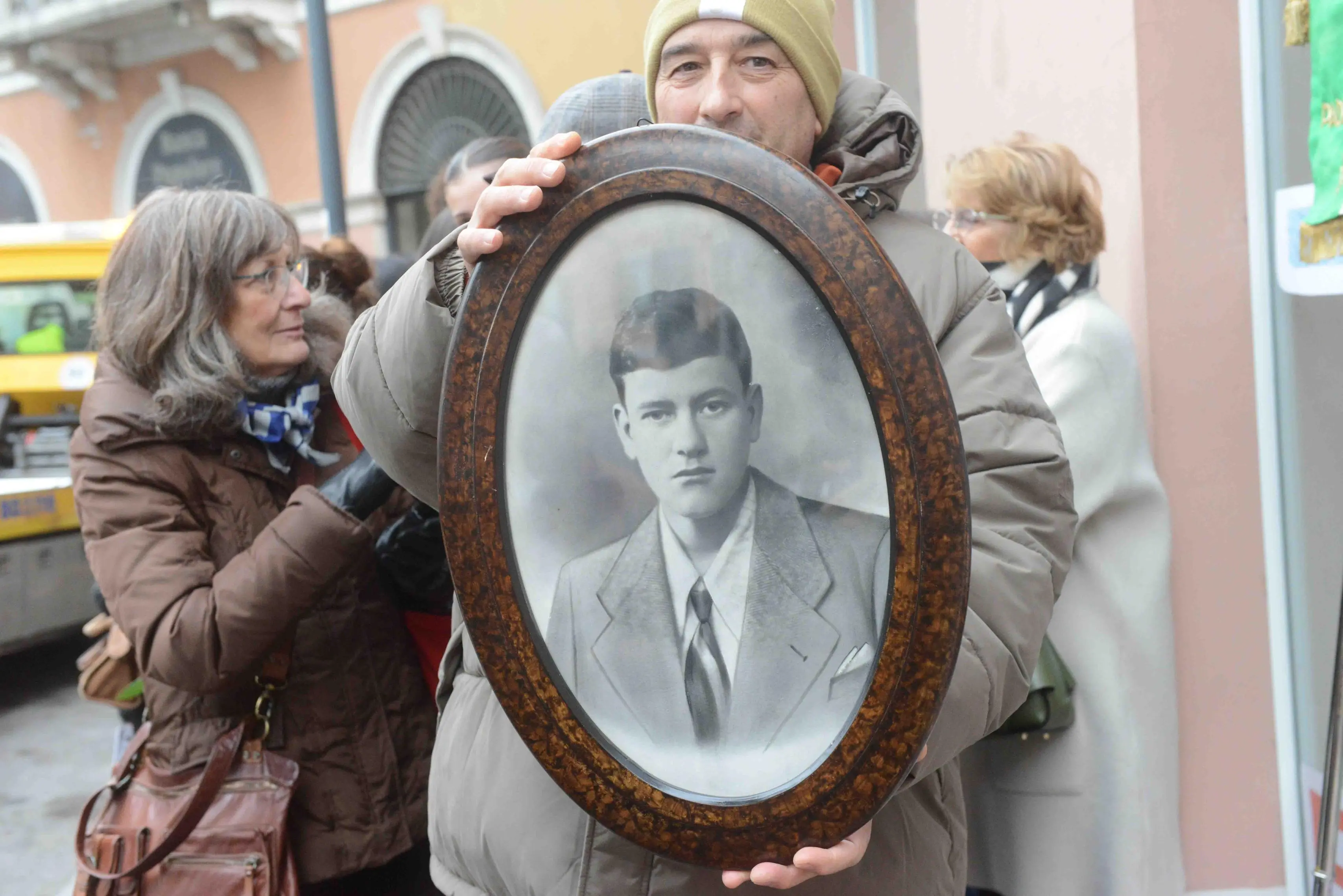 Le tre nuove pietre d'inciampo a Brescia