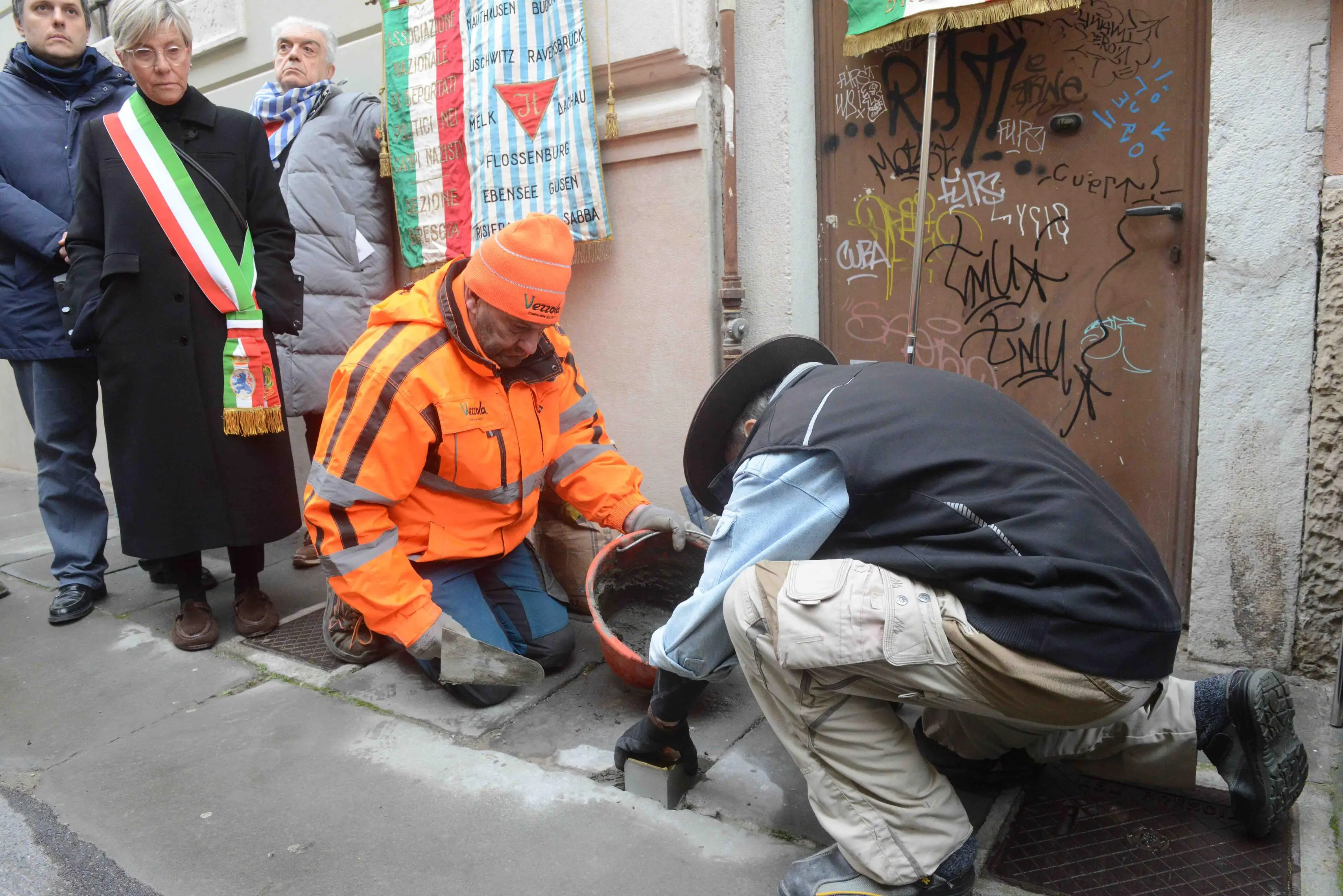 Le tre nuove pietre d'inciampo a Brescia