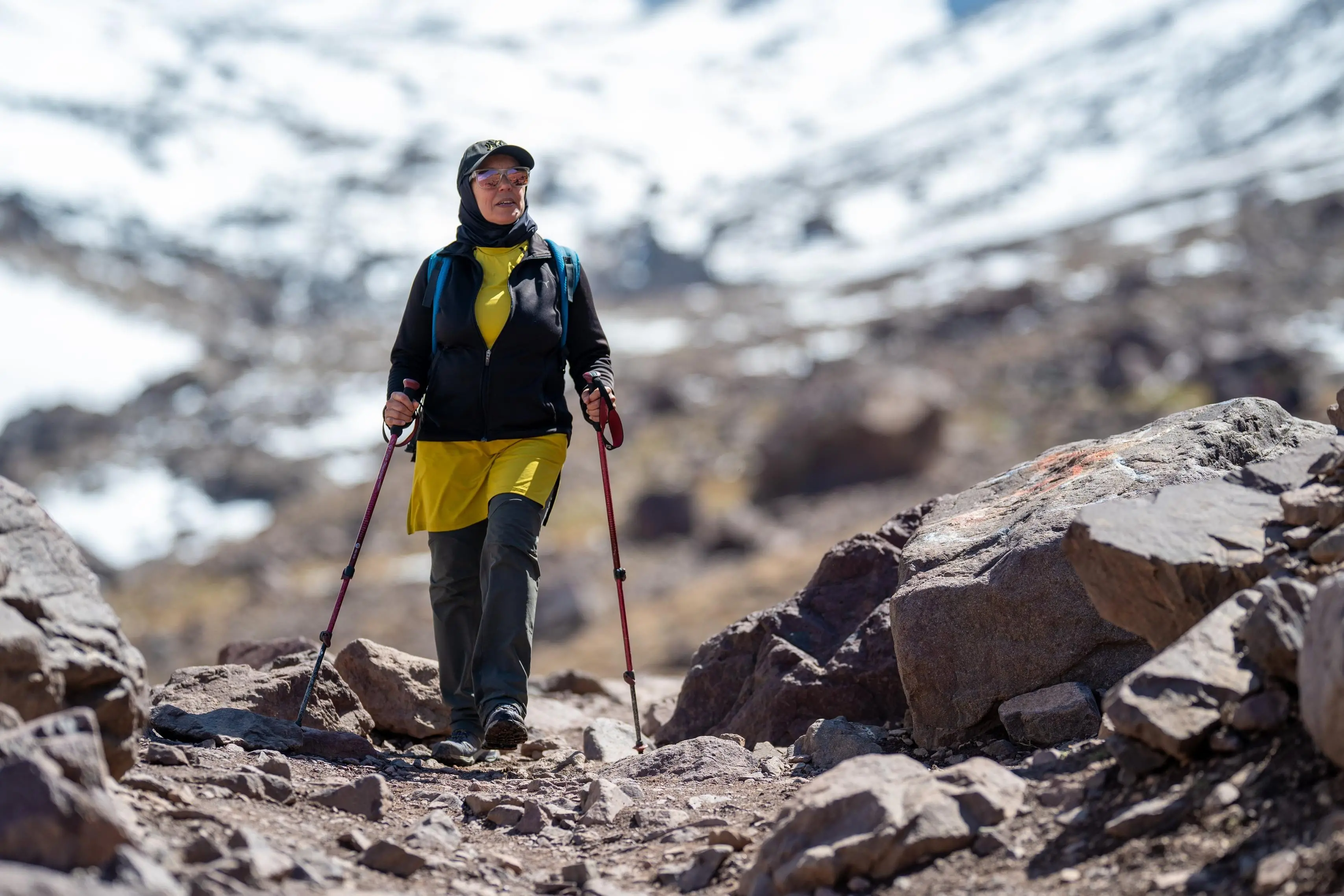 Bouchra Baibanou durante la scalata delle Seven Summits