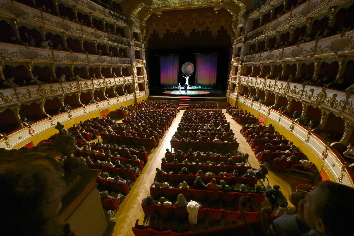 La lezione sulle piante di Giovanni Storti e Stefano Mancuso