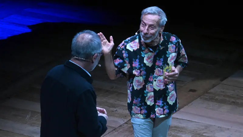 La lezione sulle piante di Giovanni Storti e Stefano Mancuso