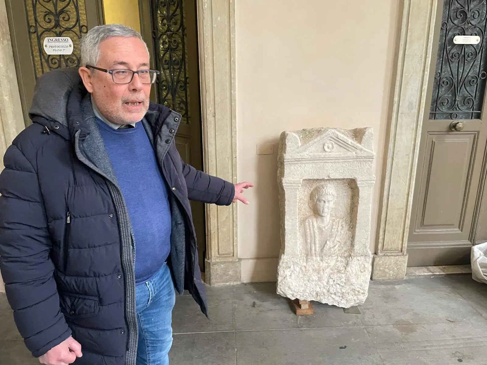 I beni recuperati dai carabinieri e dalla Soprintendenza