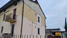 La palazzina a Lograto - © www.giornaledibrescia.it