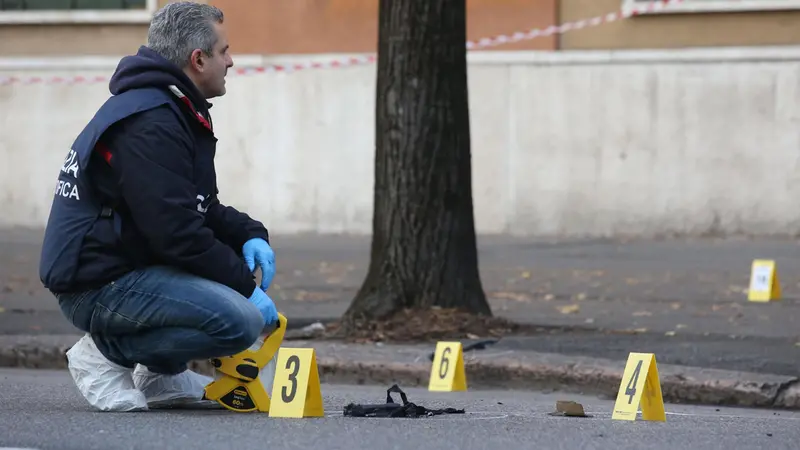 Dieci anni fa l'attentato alla Polgai di Brescia - Foto Gabriele Strada /Neg © www.giornaledibrescia.it