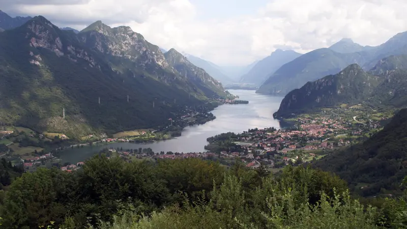 Il lago d'Idro dall'alto - © www.giornaledibrescia.it