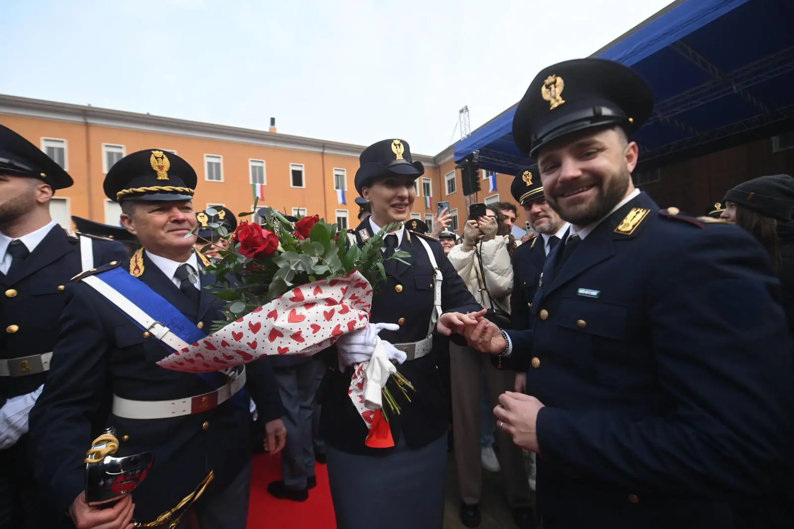 Il giuramento degli Agenti allievi alla Polgai