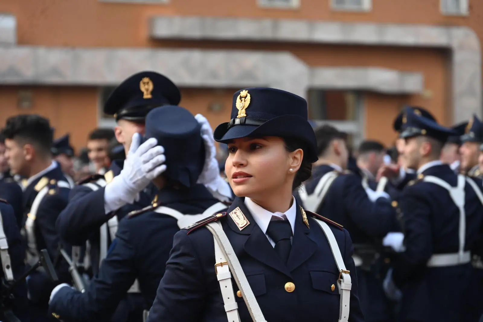 Il giuramento degli Agenti allievi alla Polgai