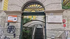 La scuola Domenico Chiodo dove oggi uno studente diciottenne è stato accoltellato - Ansa © www.giornaledibrescia.it