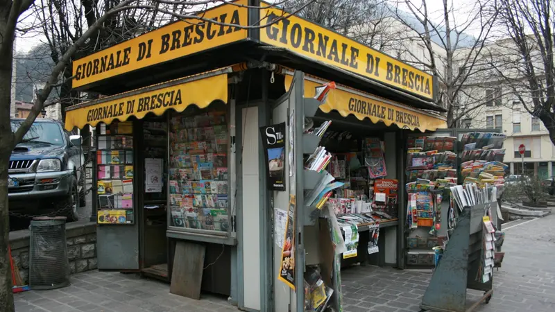 Un'edicola - © www.giornaledibrescia.it