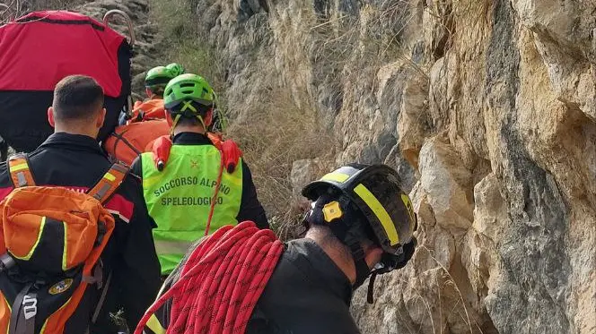 L'intervento dei Vigili del fuoco - Foto Vigili del Fuoco © www.giornaledibrescia.it