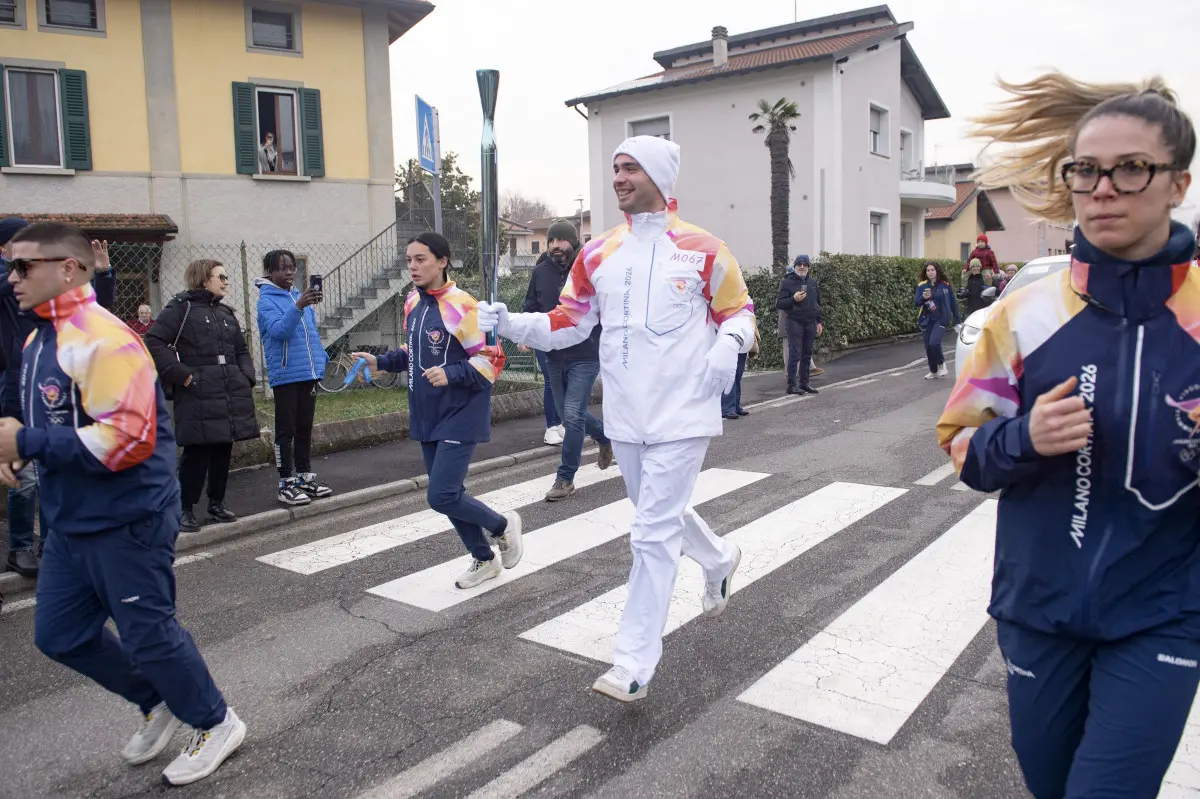 La Fiamma olimpica a Iseo
