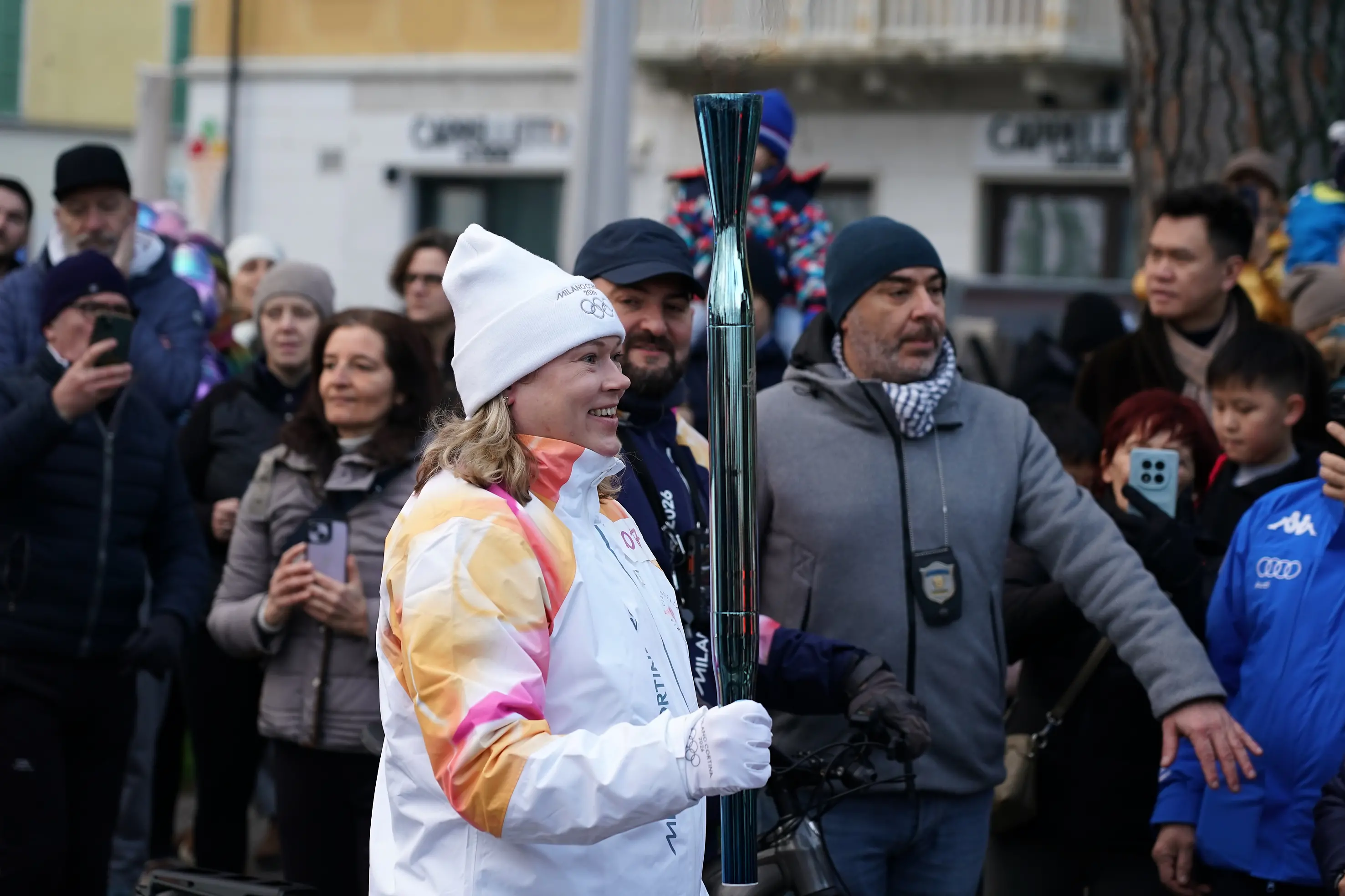 Il passaggio della Fiamma olimpica da Desenzano del Garda
