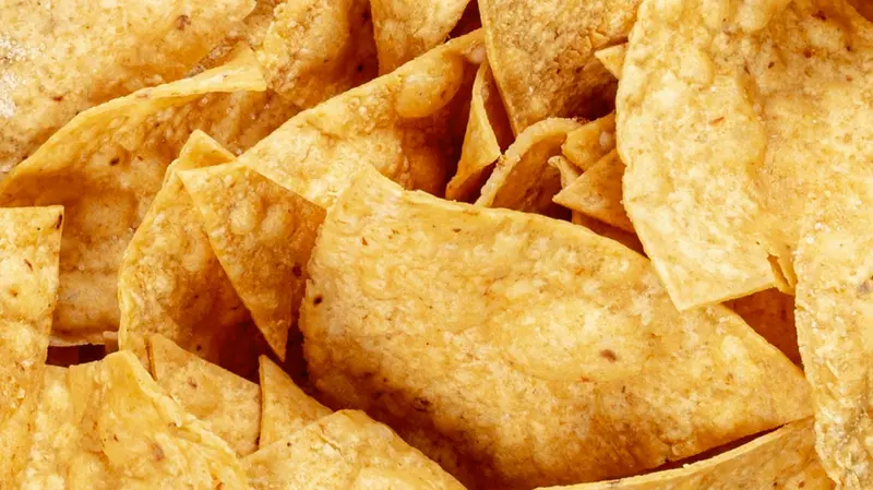 I cibi ultra-processati contengono formulazioni industriali