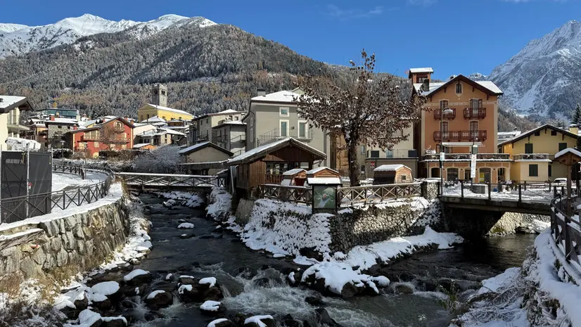 Il fiume Oglio a Ponte di Legno - Foto Ansa © www.giornaledibrescia.it