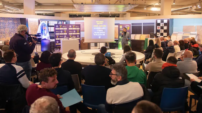 Tanti ospiti e dirigenti nello showroom Tempini - Foto New Reporter Papetti © www.giornaledibrescia.it