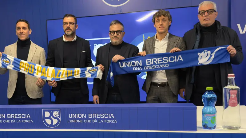 Un momento della presentazione - © www.giornaledibrescia.it