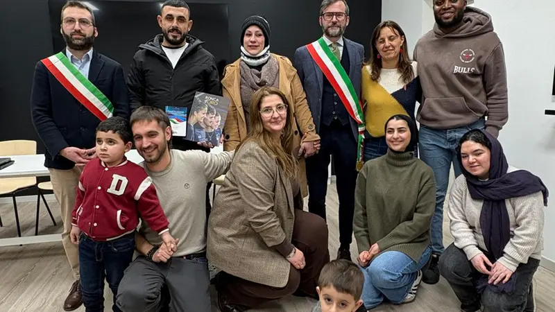 La famiglia palestinese accolta dalle istituzioni a Roncadelle