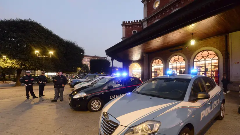 Controlli interforze in stazione