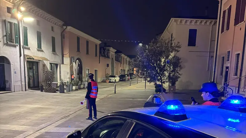 Un intervento dei carabinieri - © www.giornaledibrescia.it© www.giornaledibrescia.it