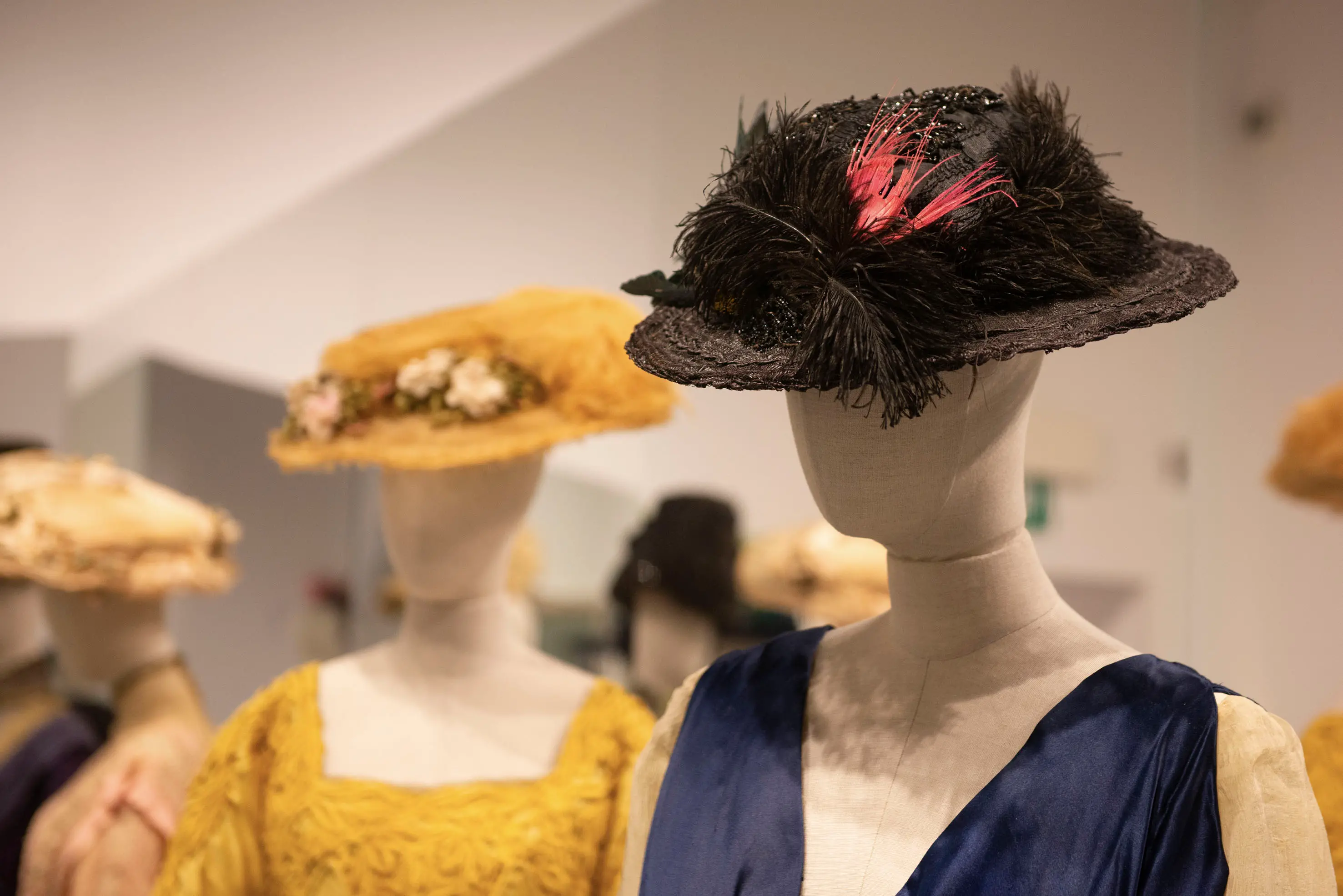 L'inaugurazione della mostra Liberty a Palazzo Martinengo