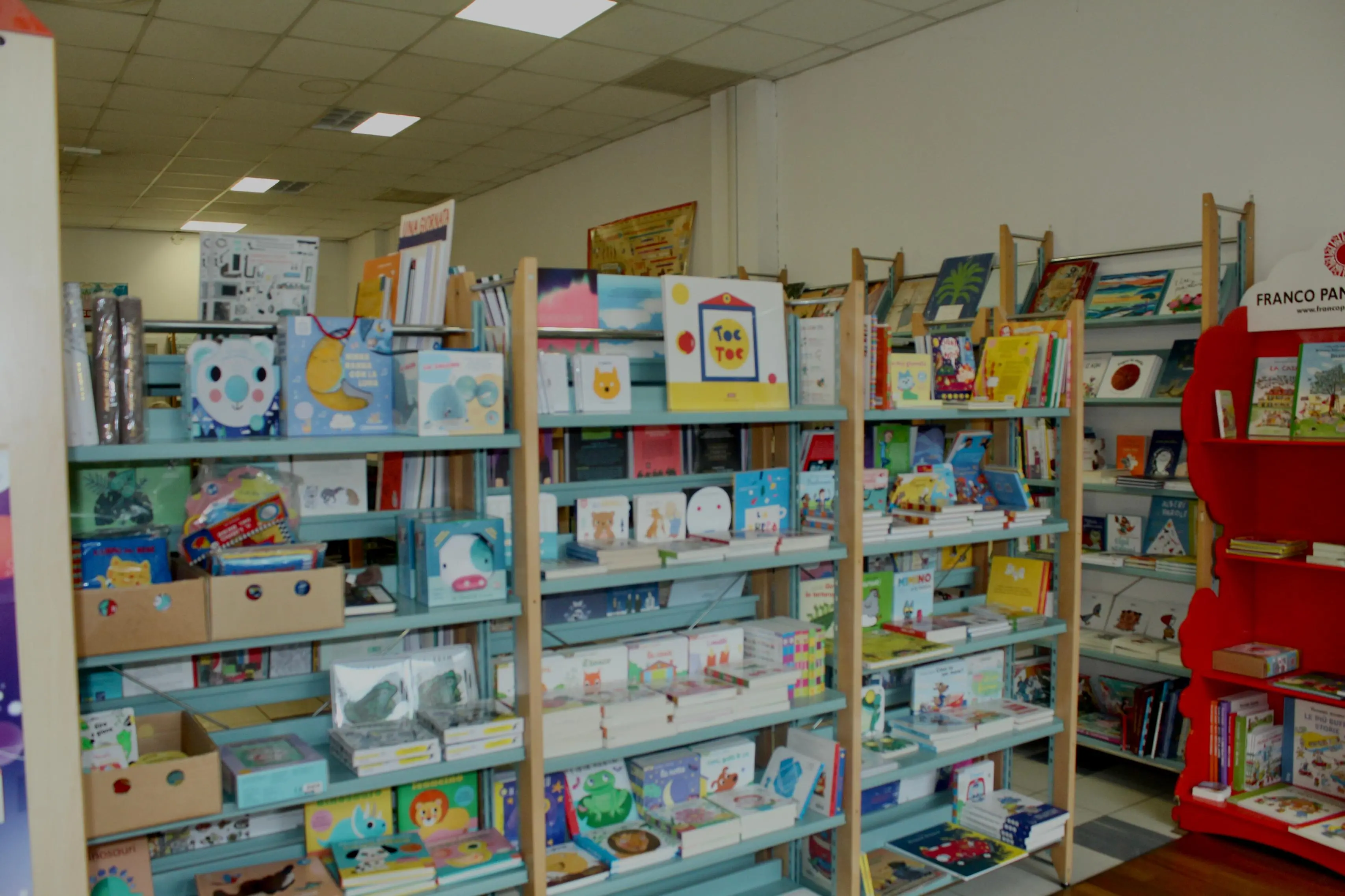 La Libreria delle ragazze e dei ragazzi