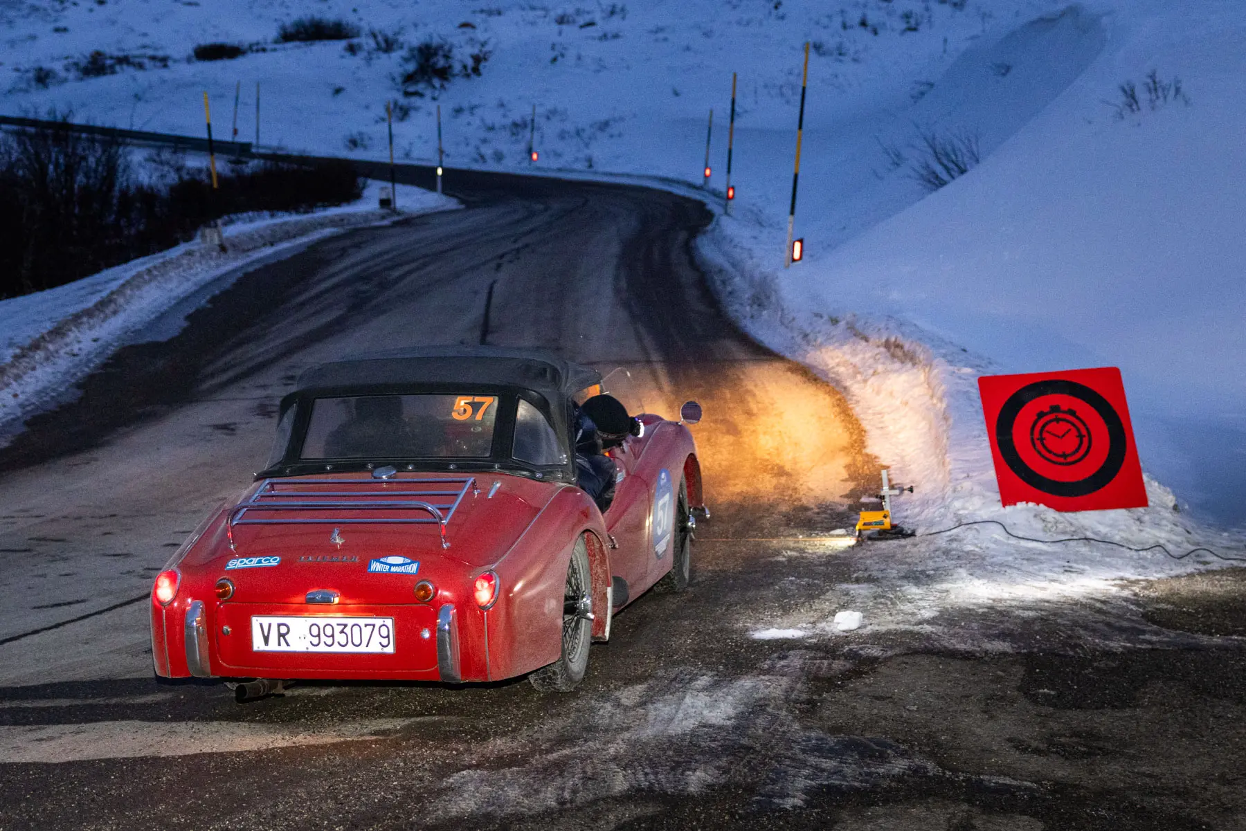 Il passaggio al Passo Pordoi (2.239)