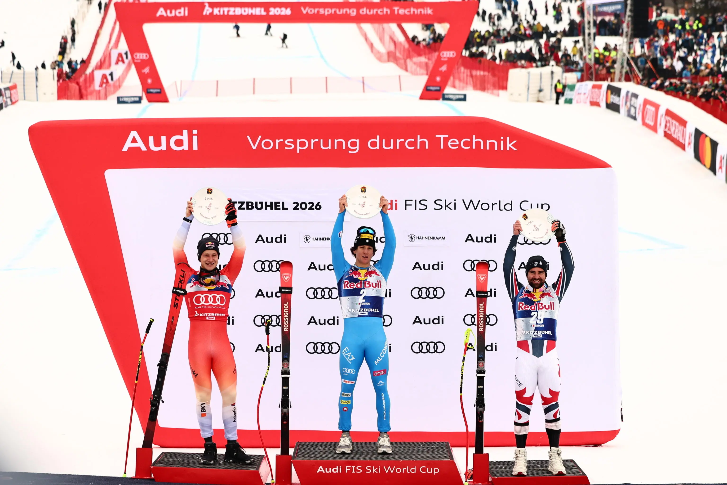 Giovanni Franzoni sul podio di Kitzbühel