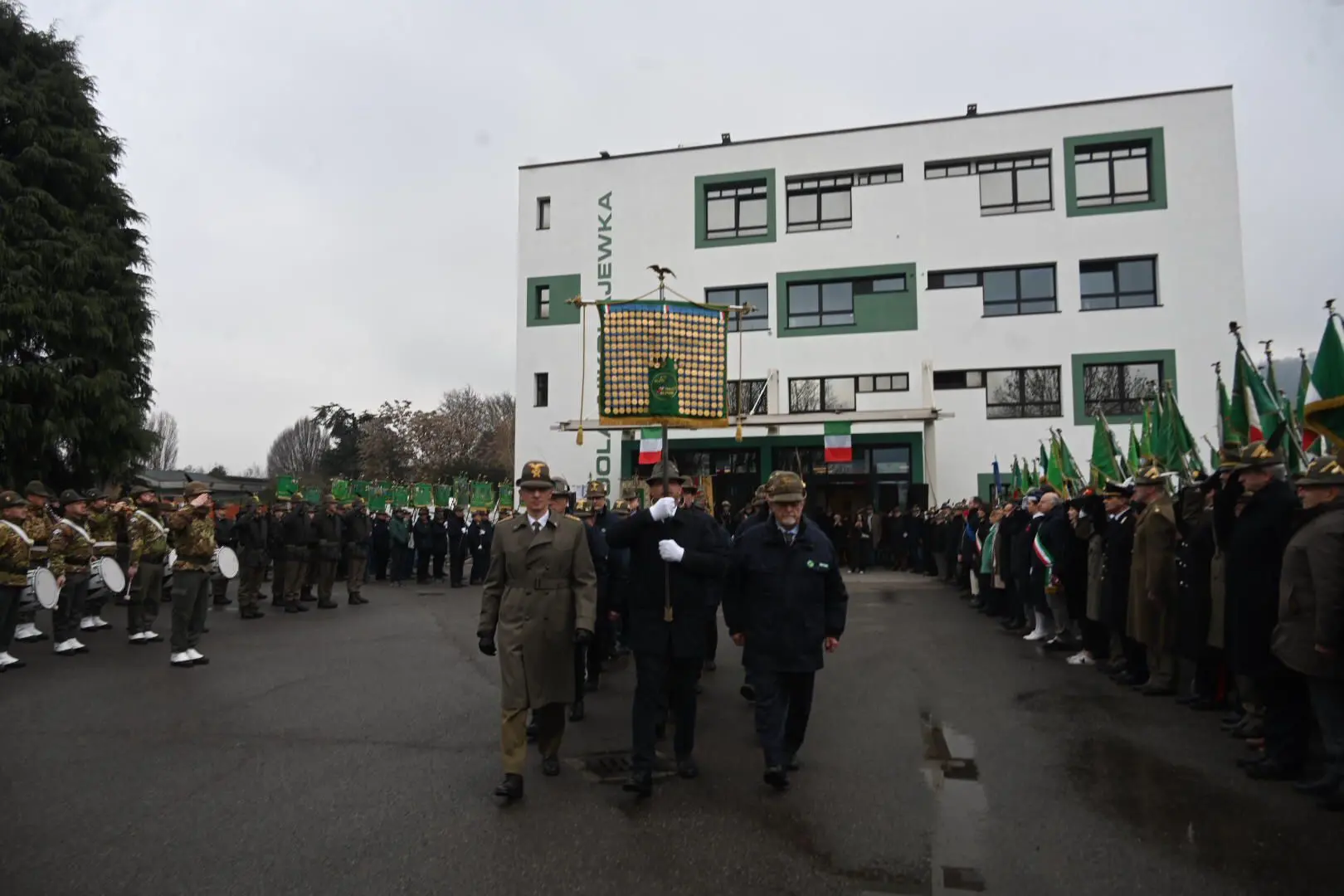 Gli Alpini alla scuola Nikolajewka di Mompiano