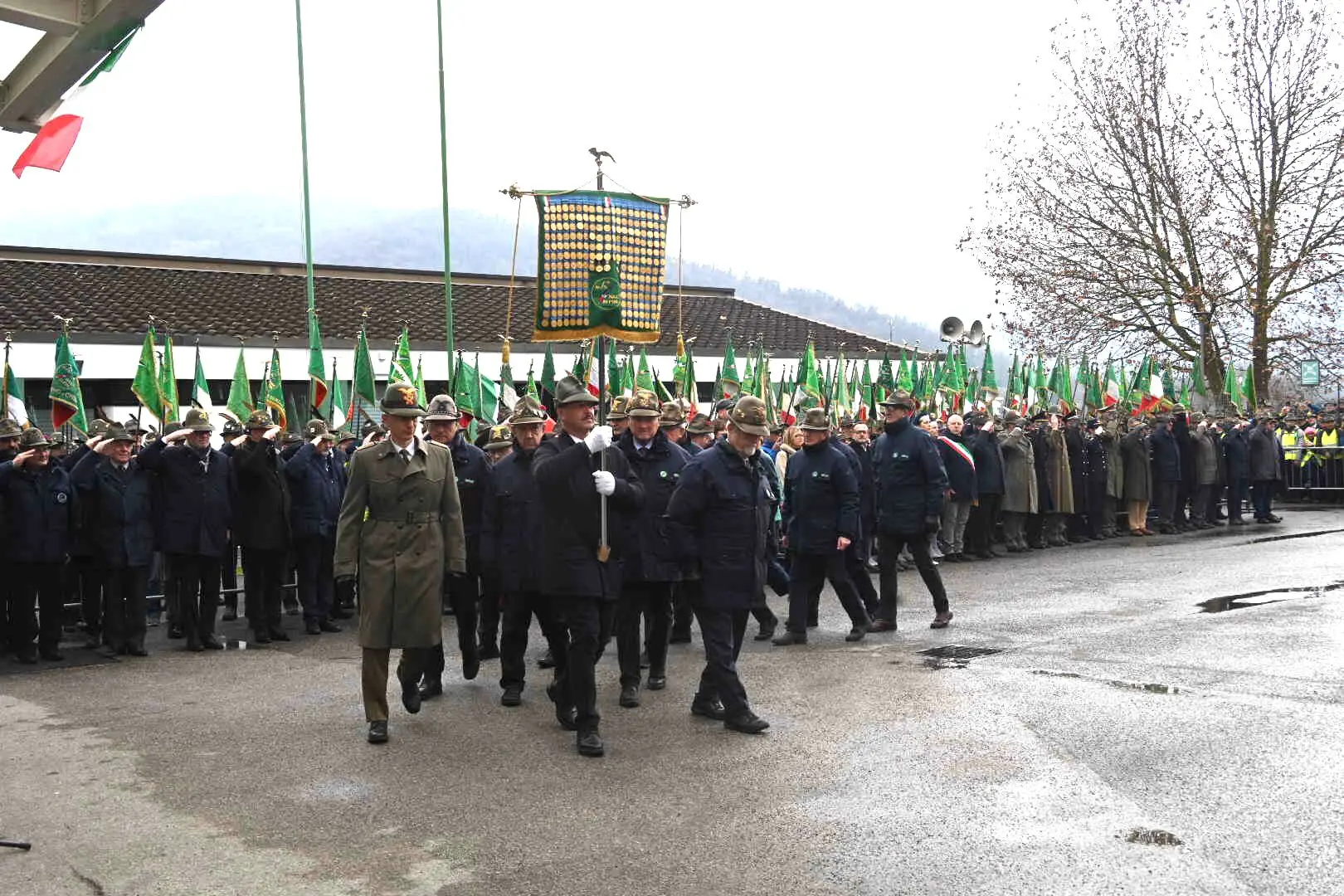 Gli Alpini alla scuola Nikolajewka di Mompiano