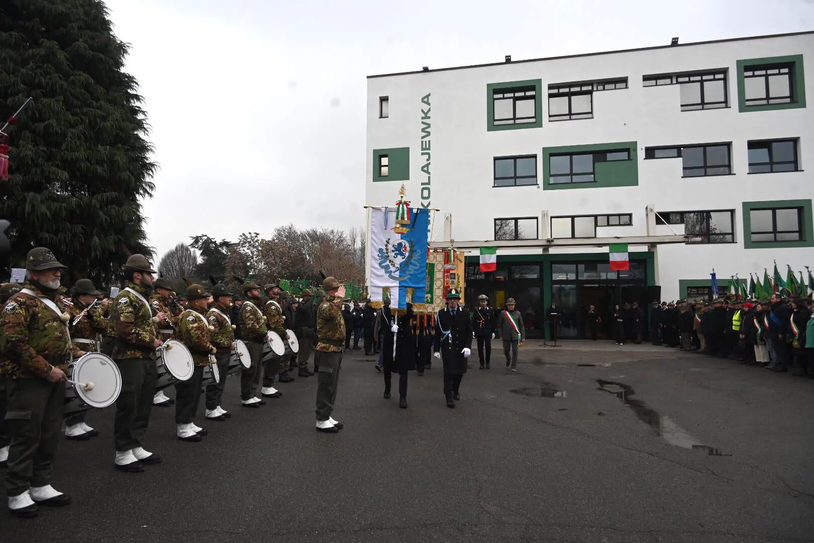 Gli Alpini alla scuola Nikolajewka di Mompiano