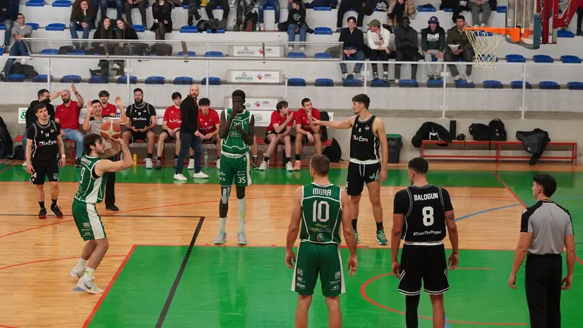 Giorgini, autore di 23 punti per Ospitaletto, al tiro - Foto Simone Pluda