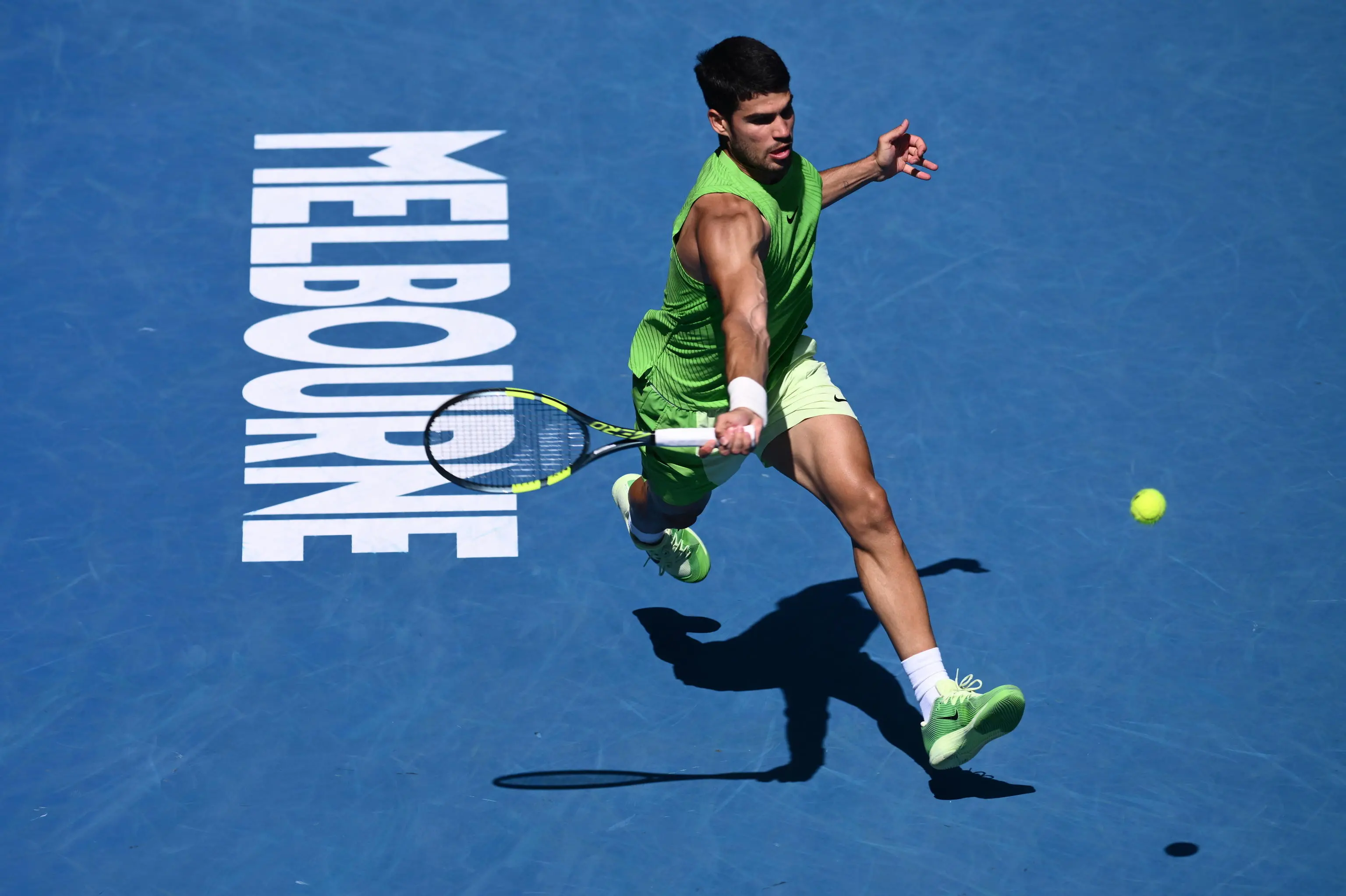 epa12678907 Carlos Alcaraz of Spain in action against Tommy Paul of the USA during their men’s fourth round match on day 8 of the 2026 Australian Open tennis tournament at Melbourne Park in Melbourne, Australia, 25 January 2026. EPA/JOEL CARRETT AUSTRALIA AND NEW ZEALAND OUT
