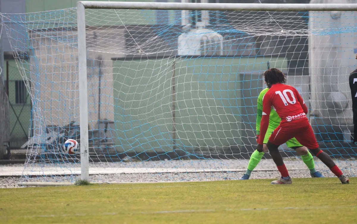 Seconda categoria, gli scatti di Gottolengo-Ceresarese